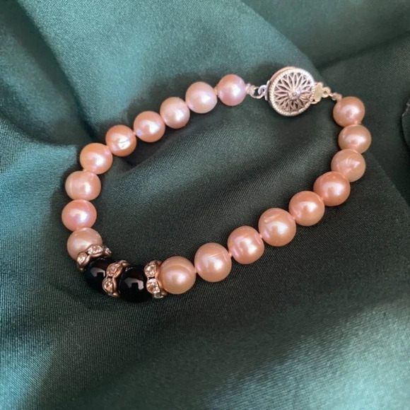 Vintage Pink Freshwater Pearl and Rhinestone  Bracelet - Picture 1 of 15